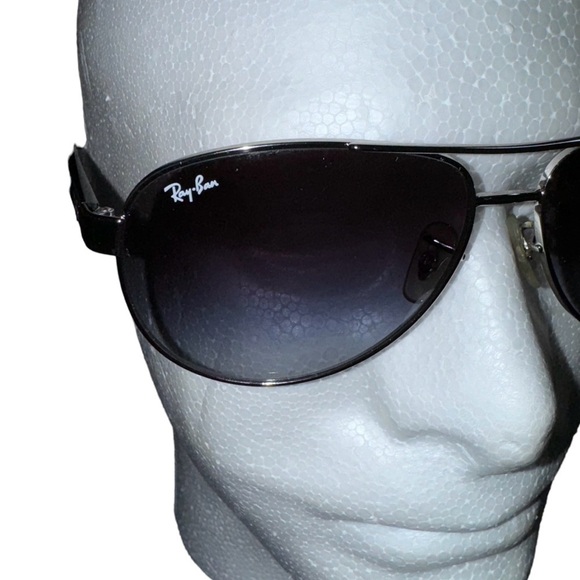 Ray Ban (EUC) Unisex Aviator Sunglasses - Picture 5 of 16